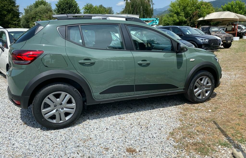 Dacia Sandero nuove pronta consegna